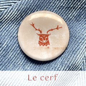 pin's badge animal totem cerf