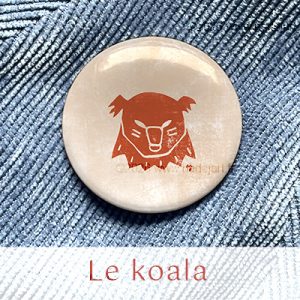 pin's badge animal totem panda