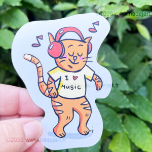 grand sticker en vynil blanc avec un chat style humour qui fecoute de la musique ©2026 www.nadejart.fr